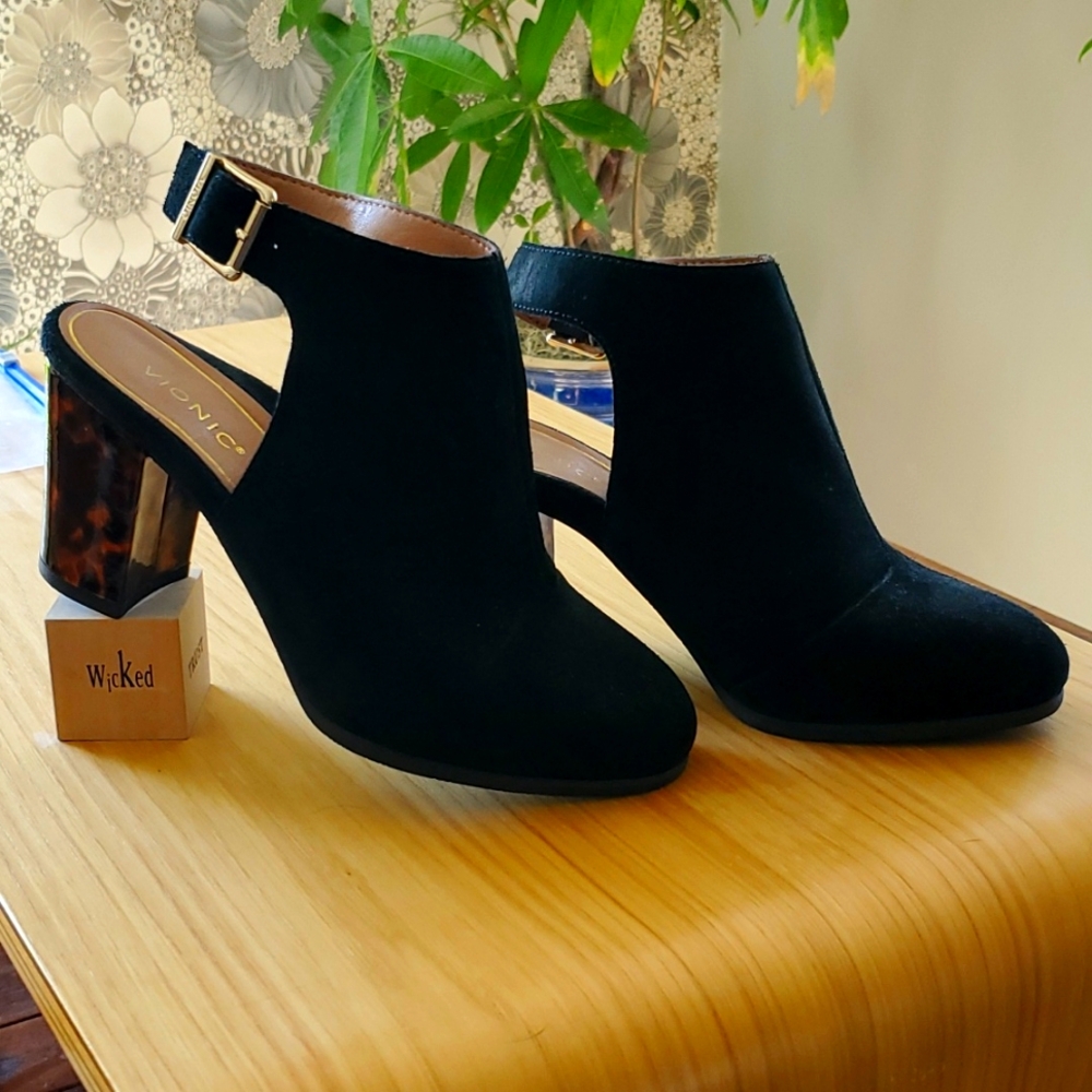 Vionic Lacey - image 1